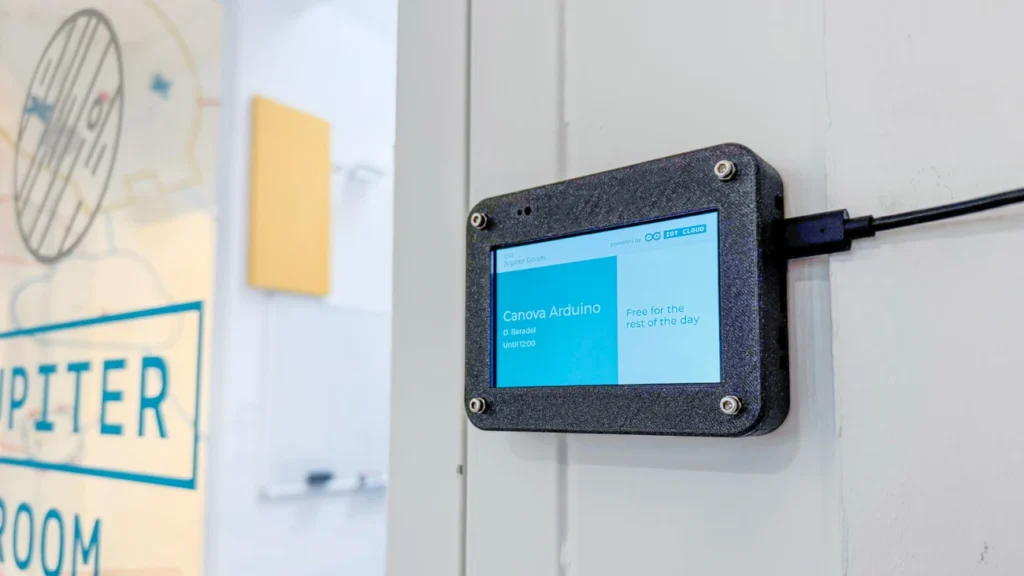 Use Arduino GIGA to deploy your smart meeting room management system